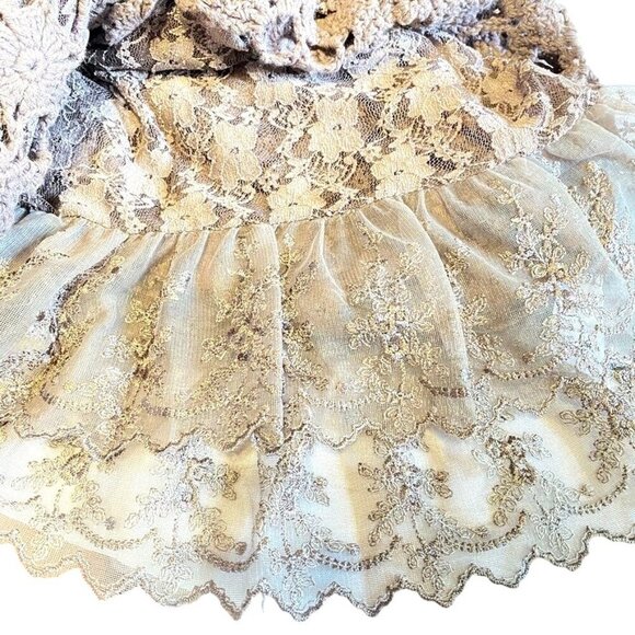 Crochet Sleeveless Top 1X Deep Taupe/Mocha With Intricate Floral Accents At Neck - Picture 8 of 10